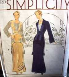 8640 SIMPLICITY RETRO 20 TITANIC INSET TASSLE 2 PC LONG DRESS PATTERN  18-22 